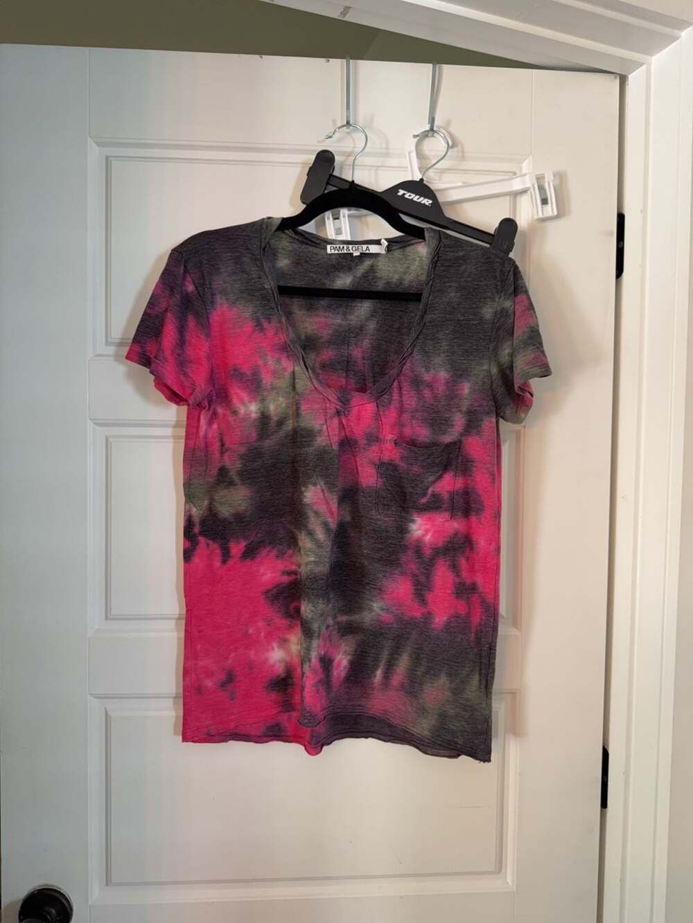 Pam & Gela Size S Pink and Black Tie Dye V-Neck Pocket T-Shirt